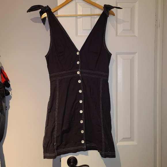 Free People London Town Tie Shoulder V-Neck Dress Black in Size 8 - Picture 2 of 6